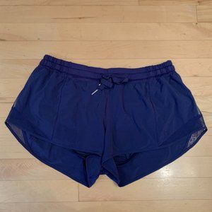 Lululemon Hotty Hot Short 2.5"